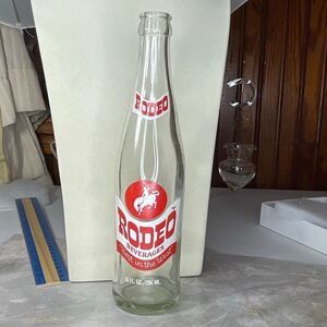 Vintage ACL Rodeo beverages from New Richmond , Wisconsin.